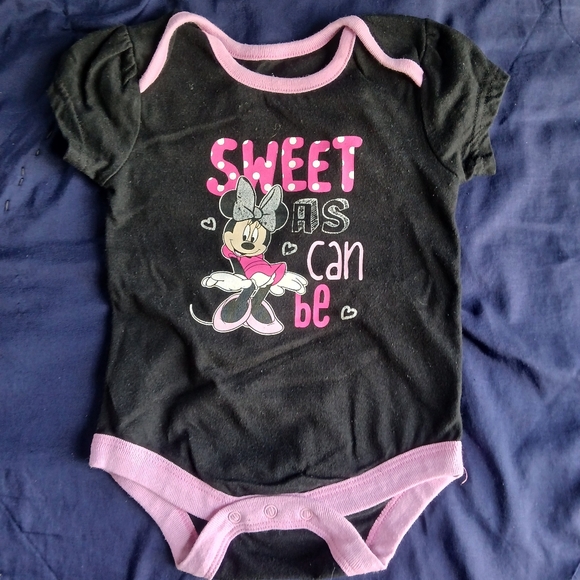 Baby Girl Lot Of 6 Size 12 Months Minnie Mouse/Winnie The Pooh/Cowboys - Picture 6 of 13